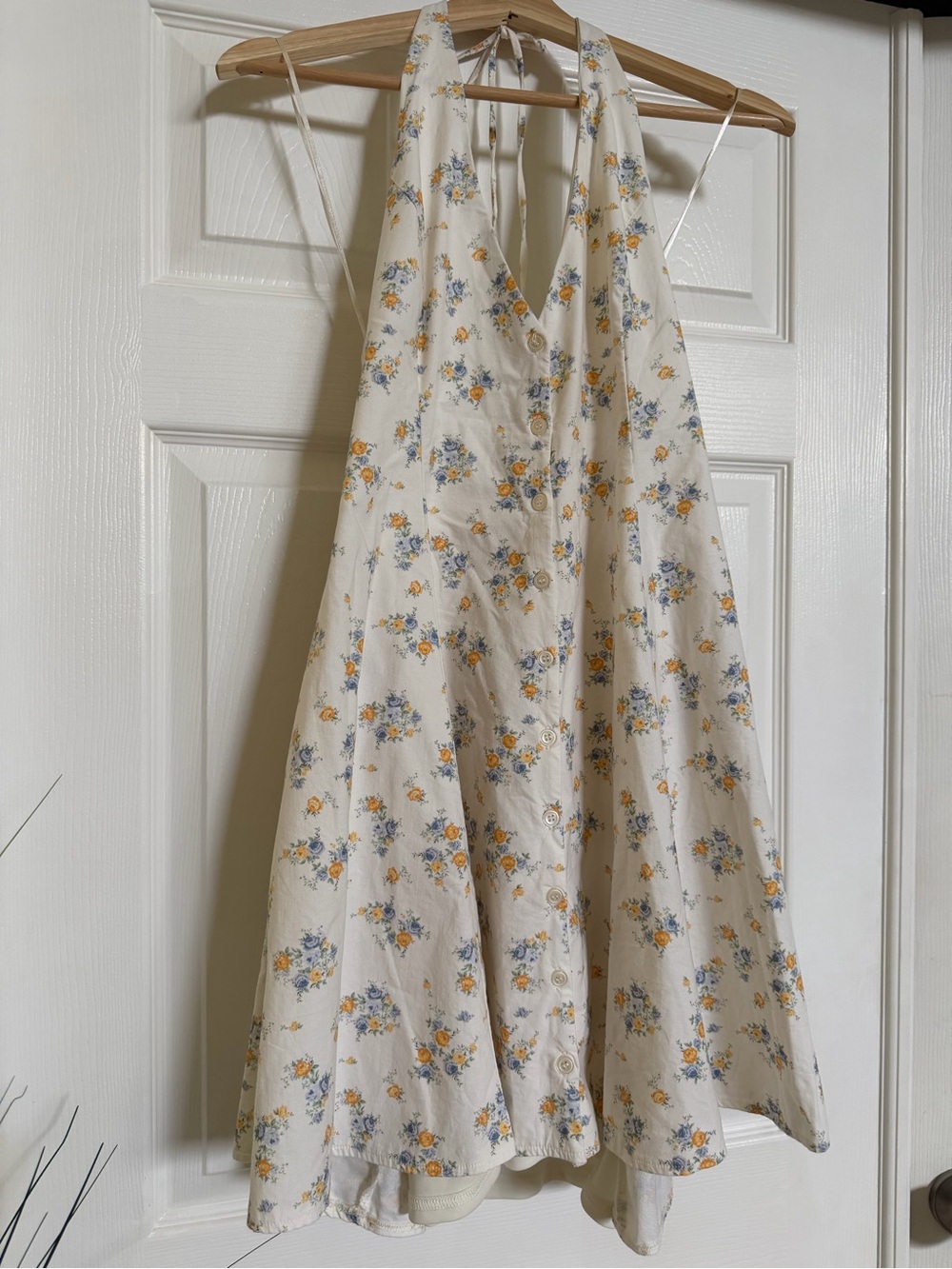 Zara Cream Halter Mini Dress with Blue & Yellow Floral Motif - Picture 2 of 3